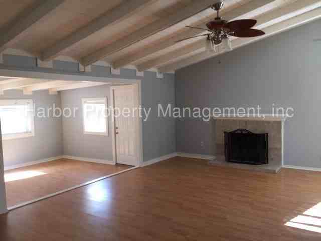 21624 Madrona Ave - Photo 3 of 12