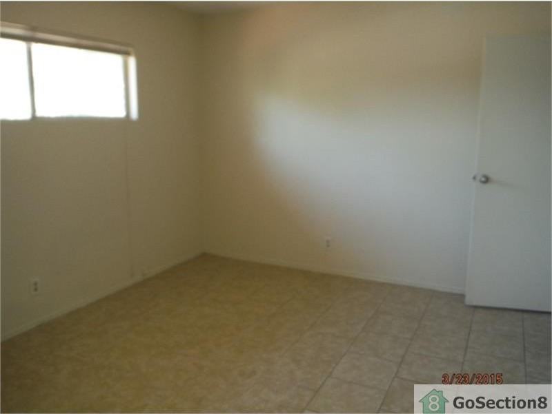 3380 Brussels St - Photo 2 of 5