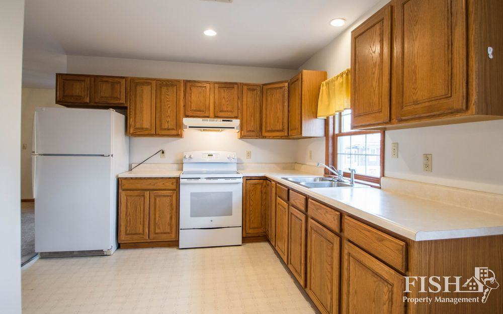 220 Matthews Blvd. - Photo 2 of 14