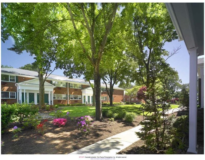 Foxhall Apartments - Photo 3 of 7