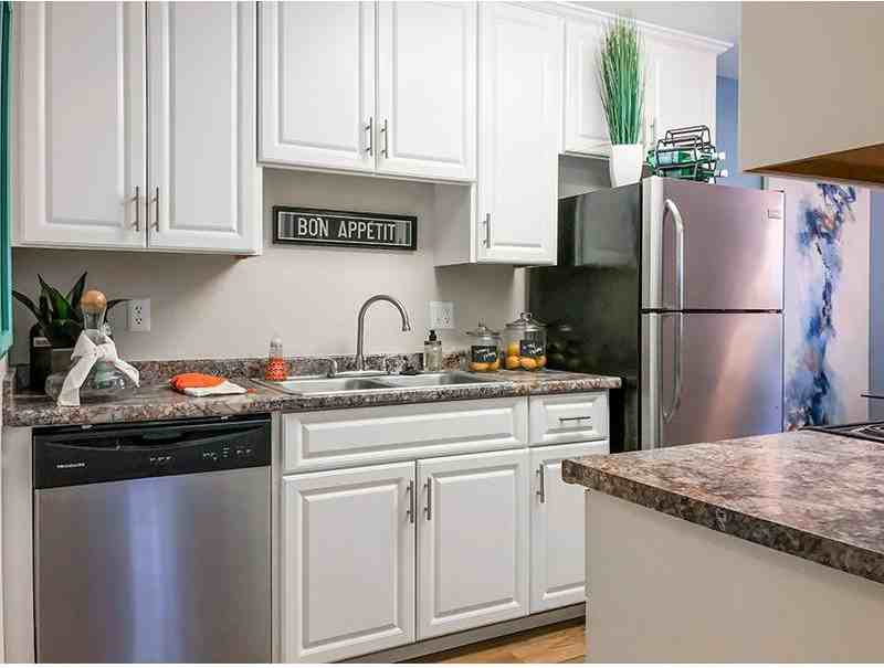 Manchester Court - Photo 3 of 20