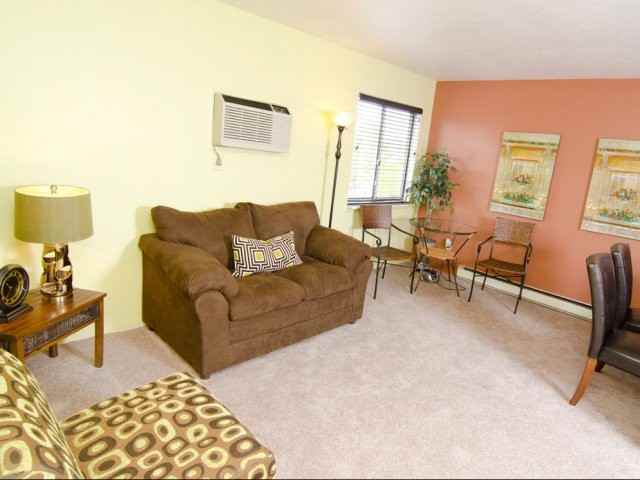 Mason Hills - Photo 2 of 7