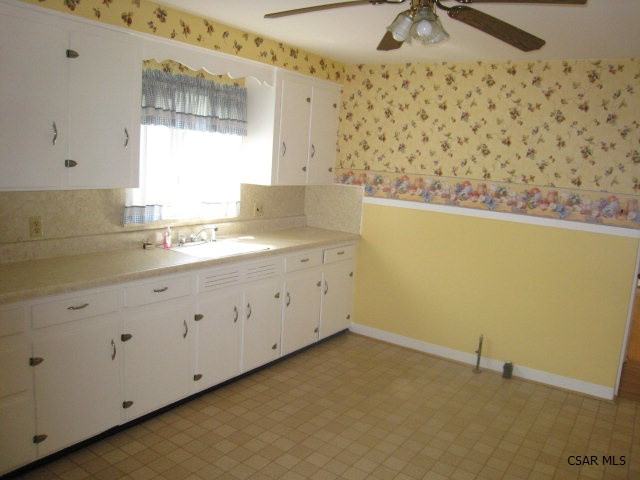 103 Fisk Ave - Photo 2 of 34