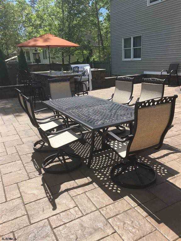 9 Princeton Ave - Photo 3 of 22