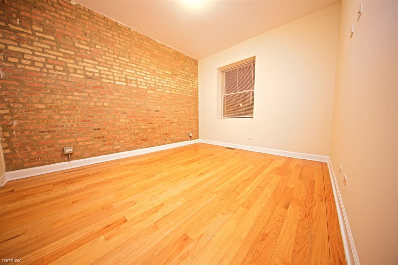 3300 W Wilson Ave - Photo 3 of 10