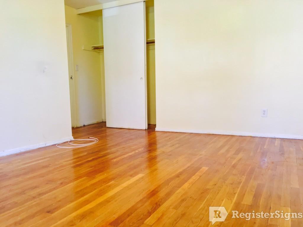 5 Rhode Island Ave - Photo 3 of 9