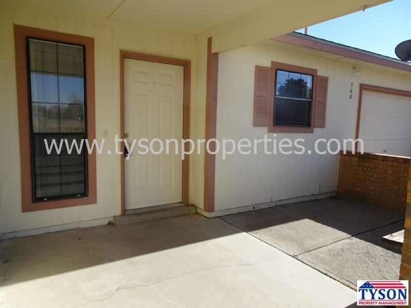 708 Buckboard Rd SE - Photo 2 of 23