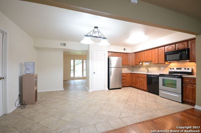 22414 Cielo Vista Dr - Photo 3 of 17