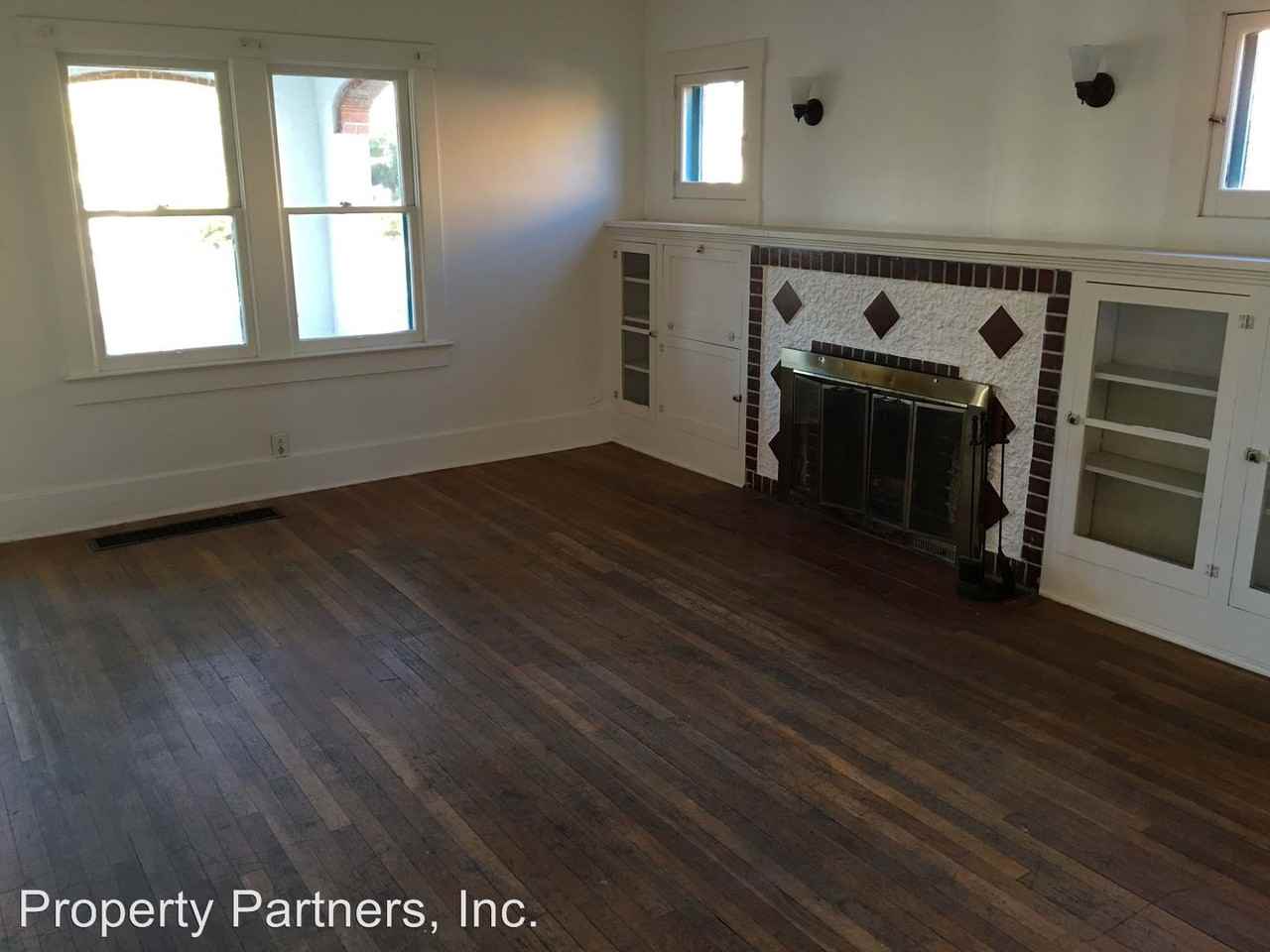 2104 Coal Pl SE - Photo 3 of 26