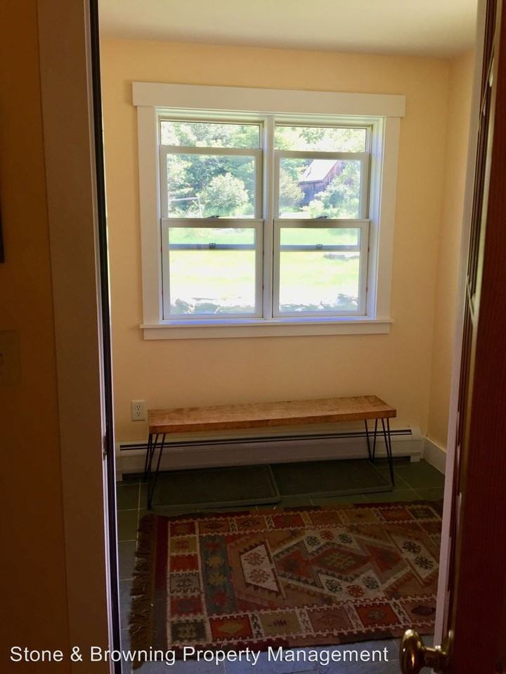 201 Taylor Rd - Photo 3 of 40