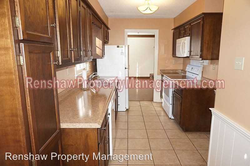 1949 Cordes Rd - Photo 3 of 17