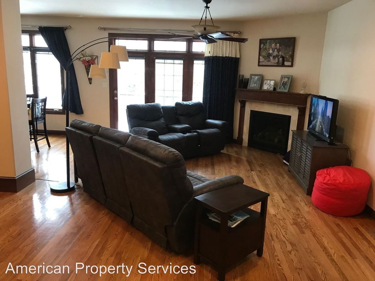 1416 Oaktree Pl - Photo 2 of 26