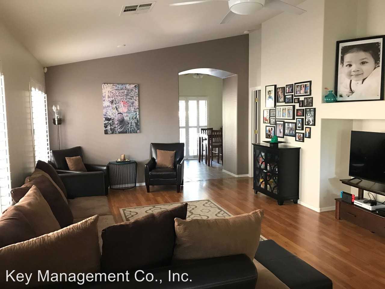 16690 W Tasha Dr - Photo 2 of 14