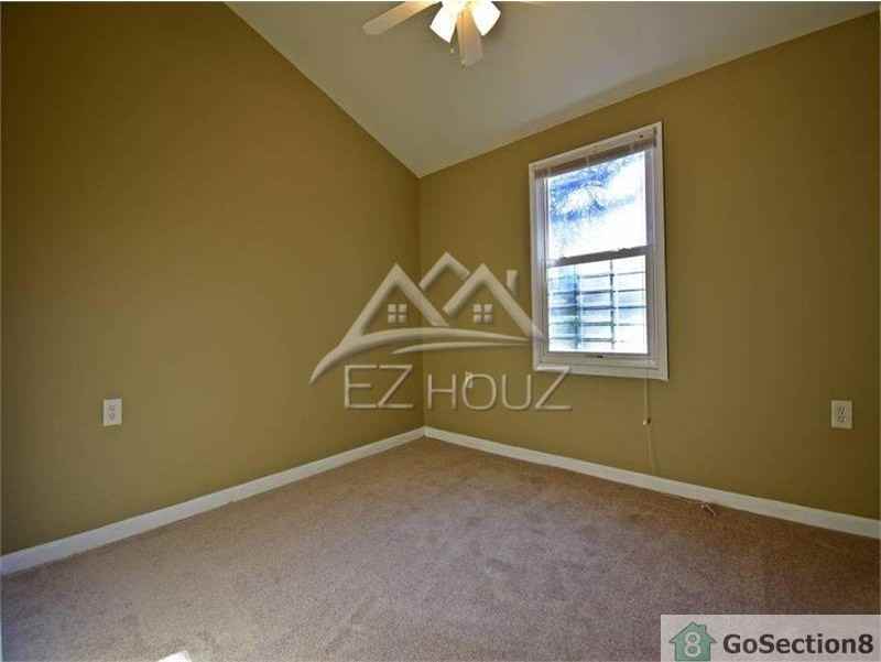 2505 Ridgely St - Photo 2 of 9