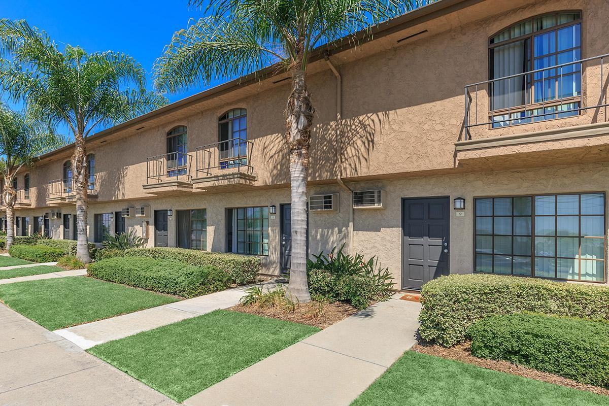 Buena La Vista Apartment Homes - Photo 2 of 50