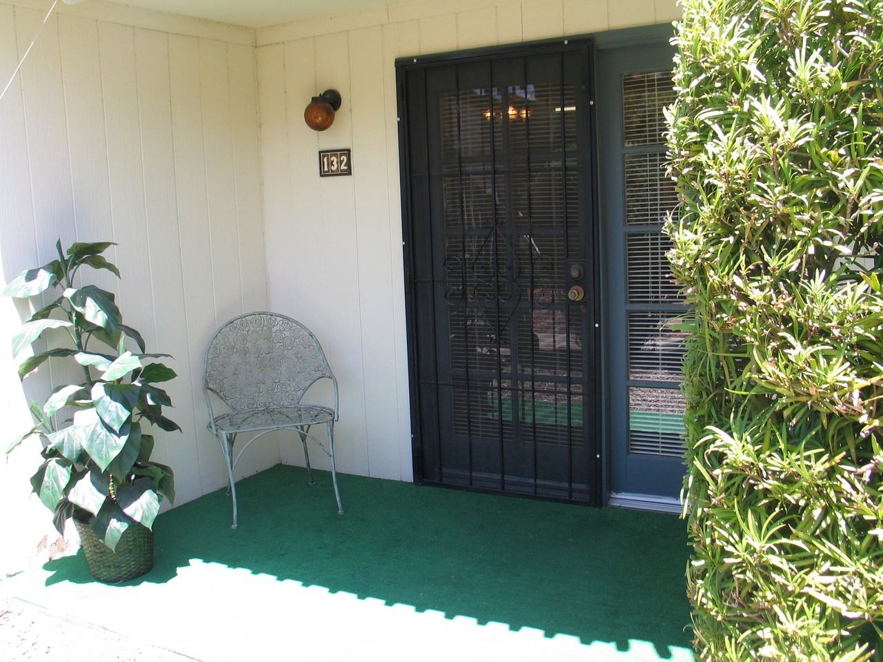 Lakes Apartments, The - Photo 3 of 22