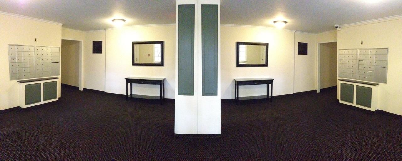 The Regency on Elm - Photo 2 of 20