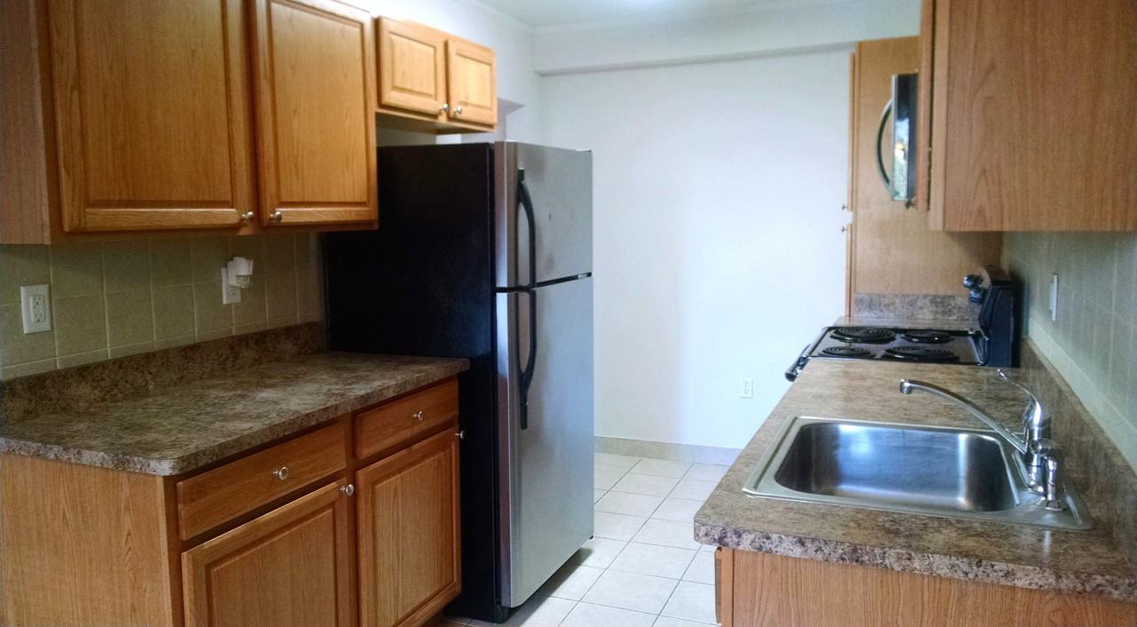 The Regency on Elm - Photo 3 of 20