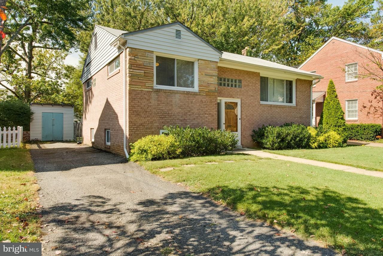 2700 Davis Ave - Photo 2 of 21