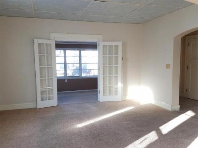 307 N London Ave - Photo 3 of 6