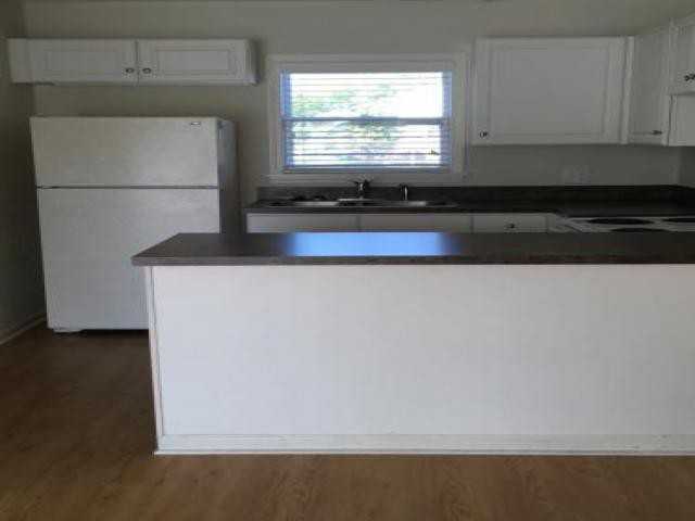 729 Kentucky Pkwy - Photo 3 of 3