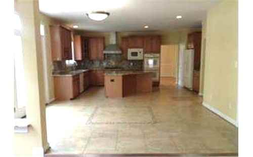 18795 Kipheart Dr - Photo 3 of 7