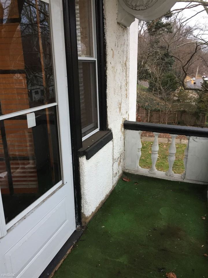 415 Church Rd - Photo 2 of 8