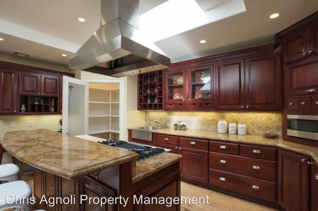 130 Toro Canyon Rd - Photo 3 of 20