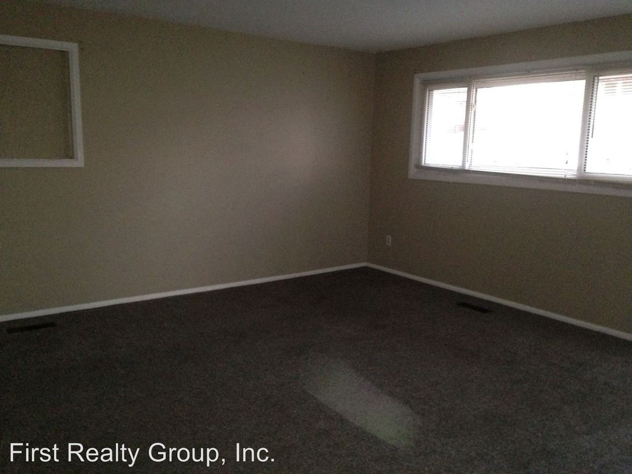 27 Stadia Dr - Photo 2 of 8