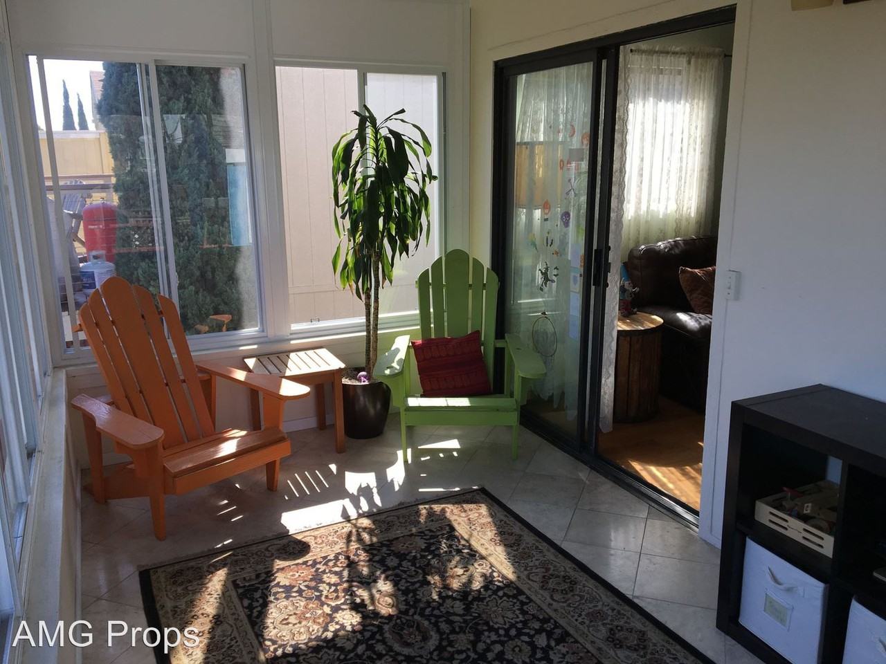1329 Gregory St - Photo 3 of 12