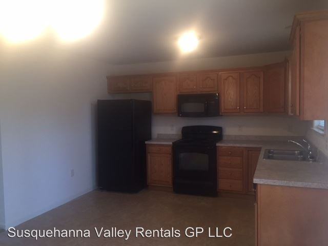 311 Antilles Court - Photo 2 of 10