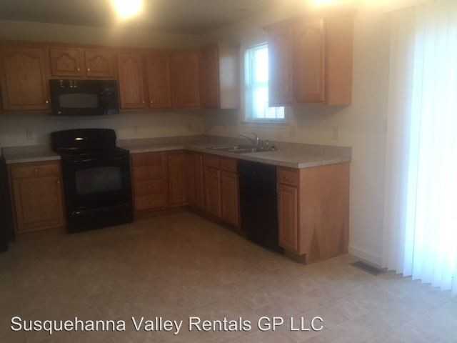 311 Antilles Court - Photo 3 of 10