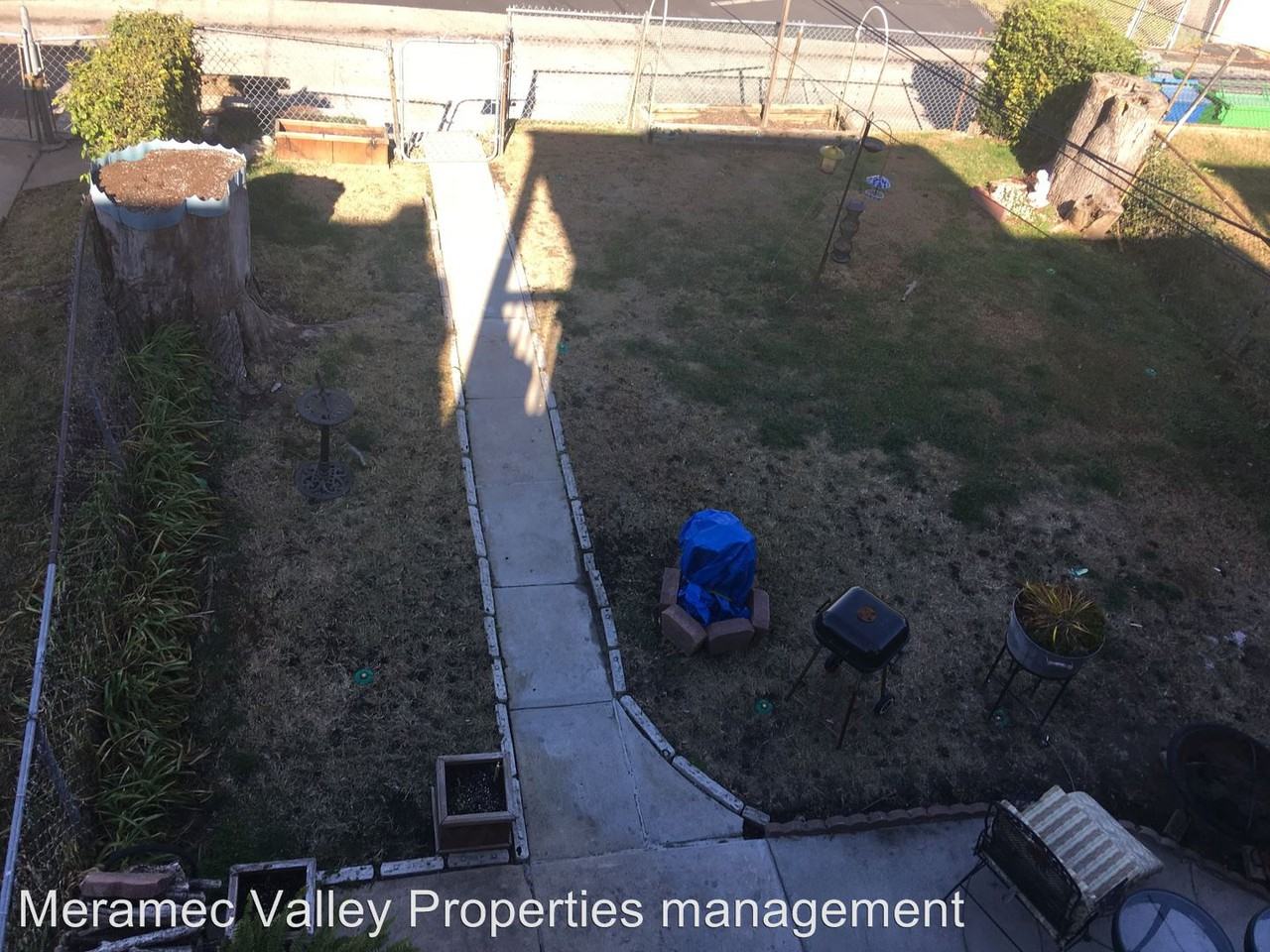 4167 Russell - Photo 3 of 34