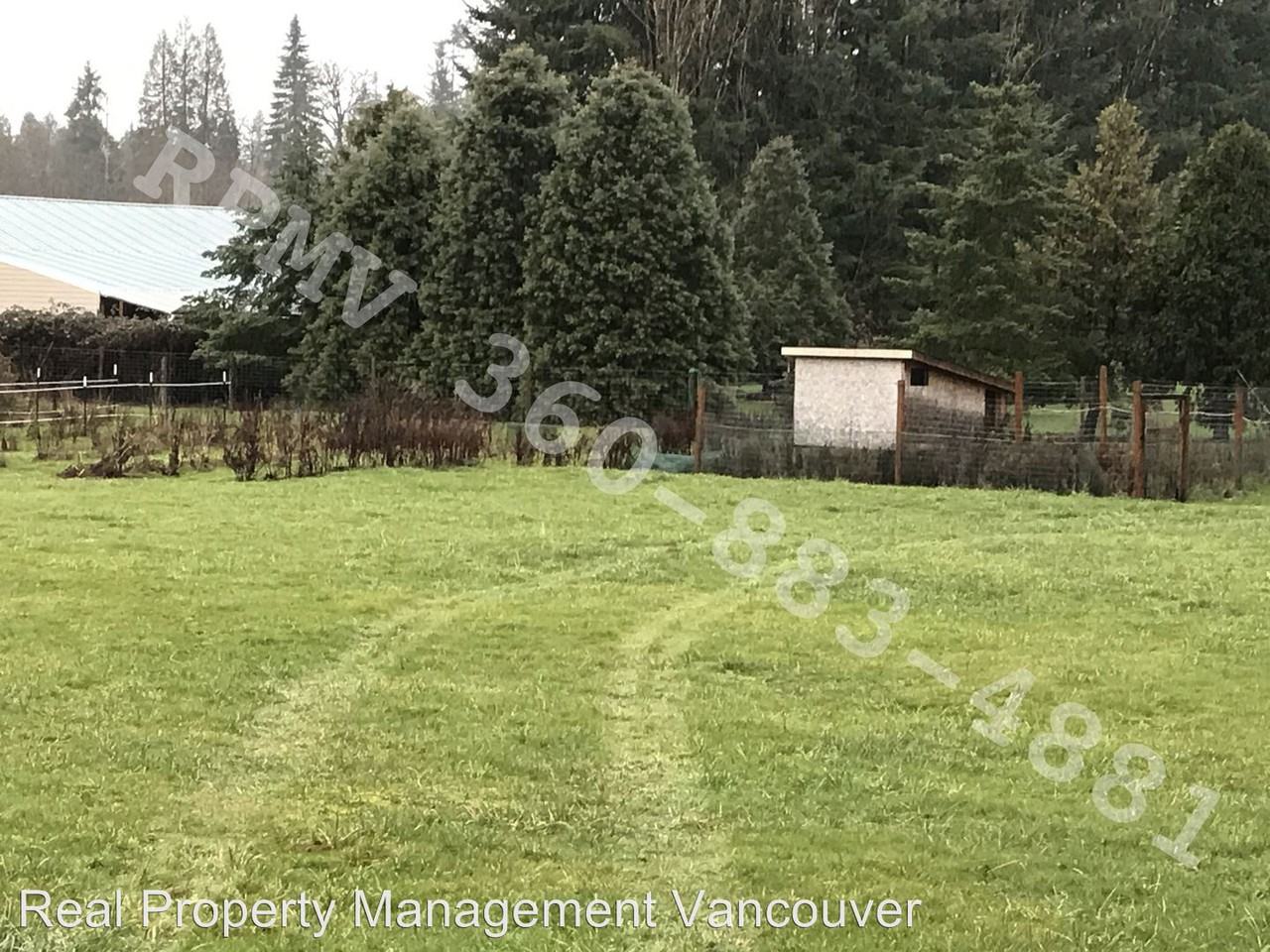 29506 NE 13th Ave - Photo 2 of 8