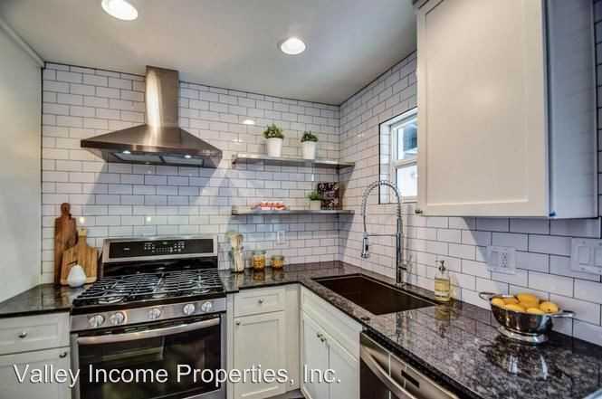 3416 N 37th St - Photo 3 of 7
