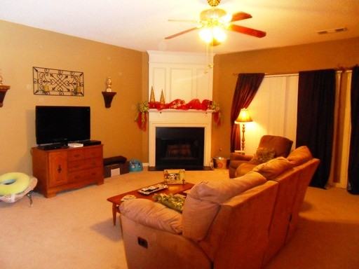 1736 Stanwood Dr NW - Photo 3 of 11