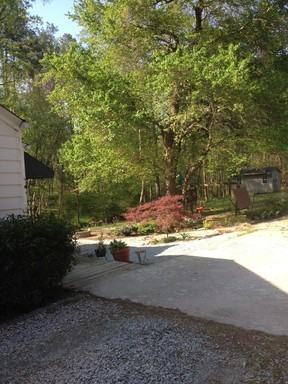 3503 Cole Mill Rd - Photo 3 of 9