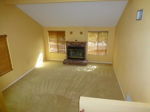 26210 Rainbow Glen Dr - Photo 3 of 20