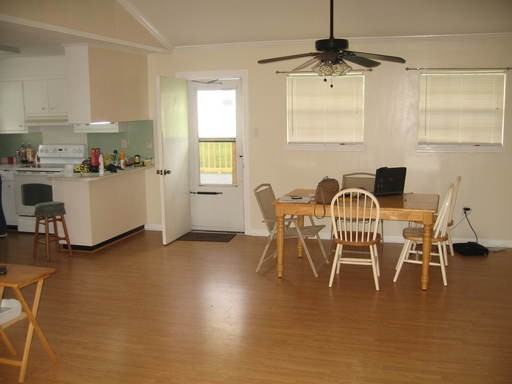 4612 Diamond Ave - Photo 3 of 4