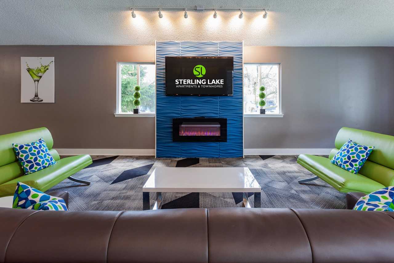 Sterling Lake Apartment and Townhomes - Photo 3 of 30