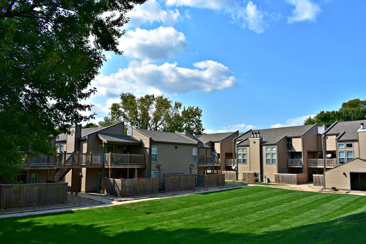 Tanglewood - Photo 3 of 39