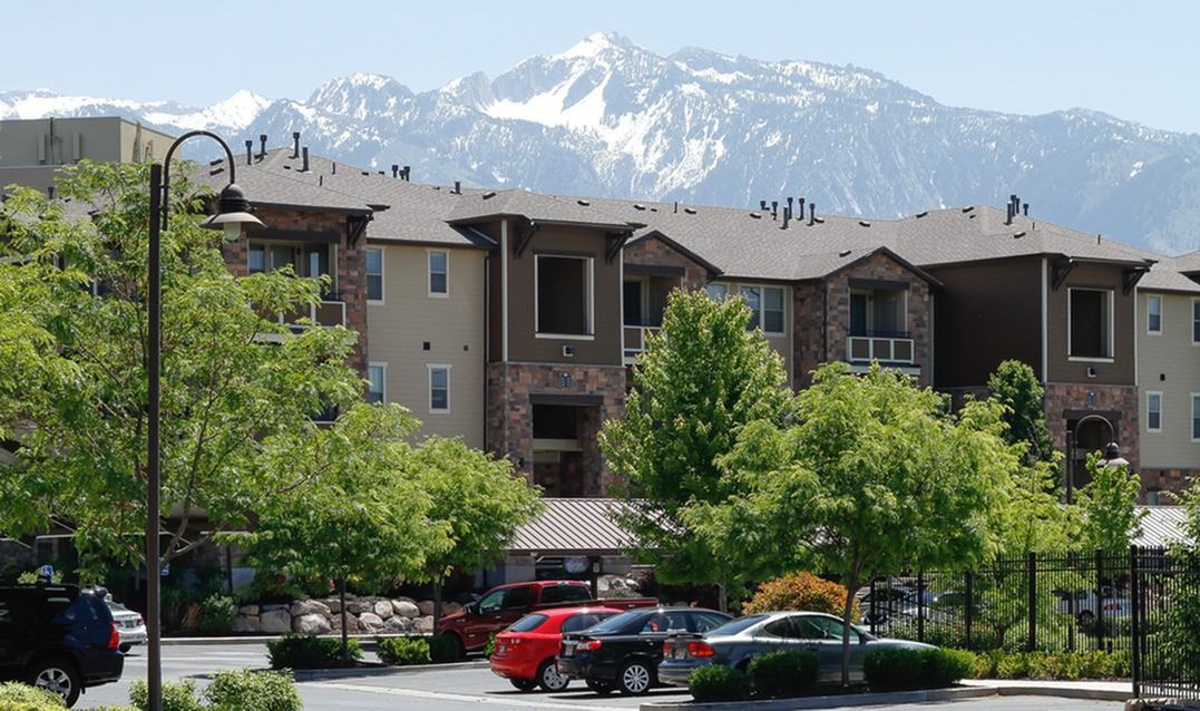 San Marino Apartments - Photo 3 of 33