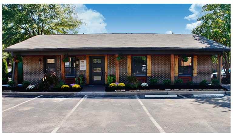 The Benton Apartment Homes - Photo 2 of 22