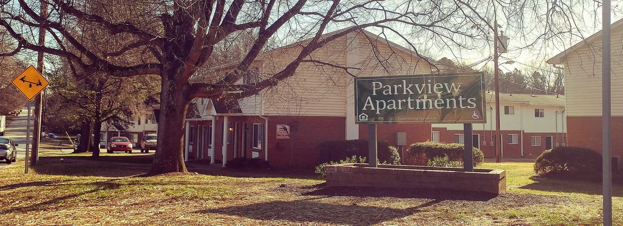 Parkview Apartments - Photo 2 of 18