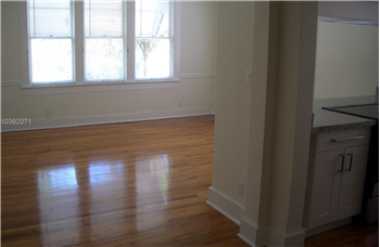 28 SW 23rd Rd - Photo 3 of 7
