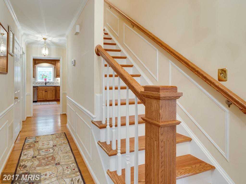 11728 Amkin Dr - Photo 2 of 30