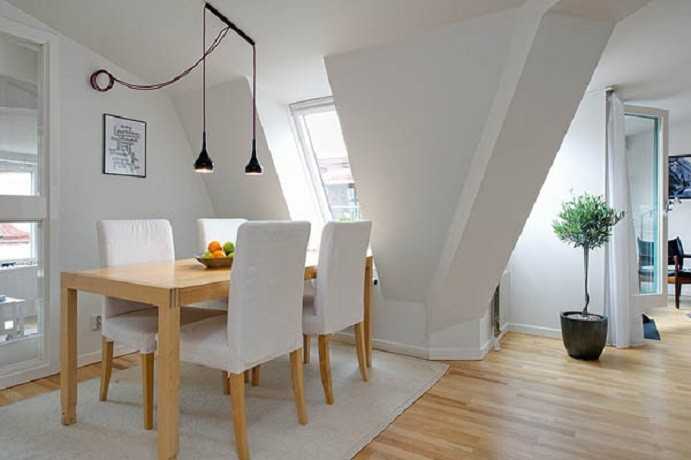 347 W 48th St - Photo 3 of 9