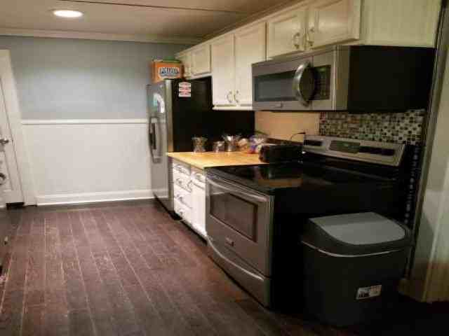 3841 Shelly Dr - Photo 2 of 6