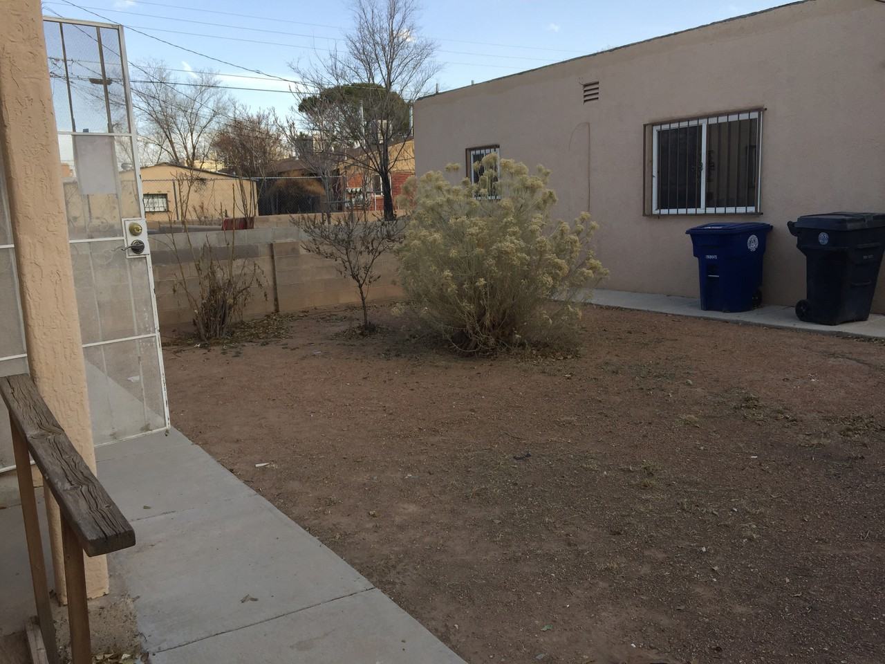 332 Charleston St NE - Photo 2 of 19