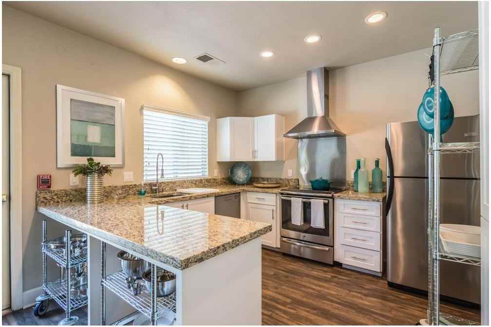 Sherwood at Iron Point Apartments - Photo 3 of 17